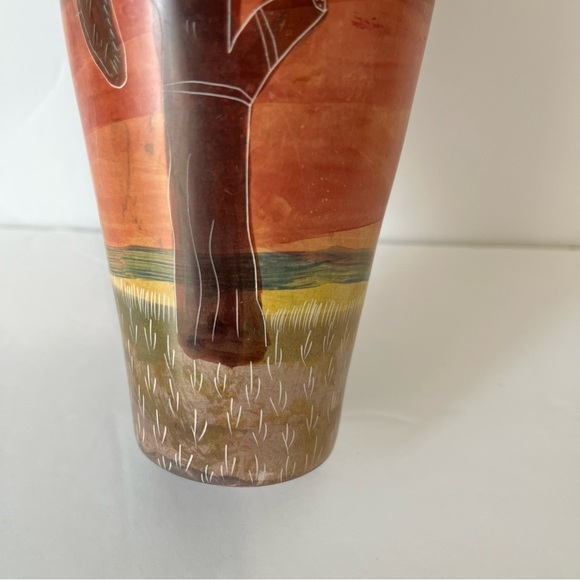 Hand Carved Soapstone Etched Giraffe Tree African Made in Kenya - Picture 8 of 15